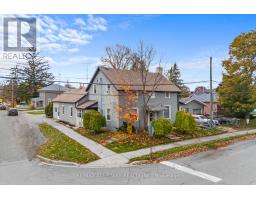 15 ALBERT STREET, Selwyn, Ontario