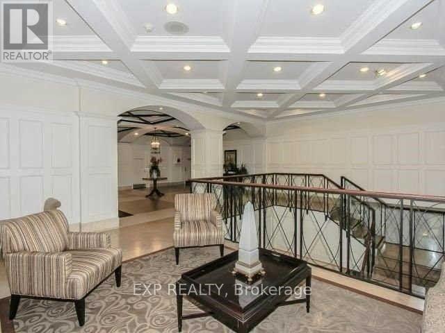 2024 - 5233 Dundas Street, Toronto, Ontario  M9B 6M1 - Photo 5 - W12545168