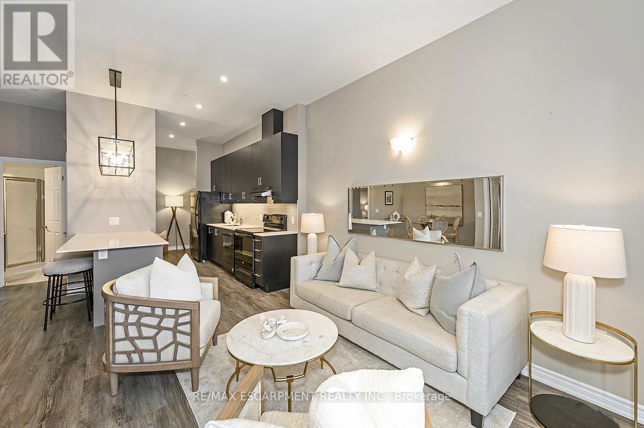 1101 - 716 MAIN STREET E, Milton, Ontario