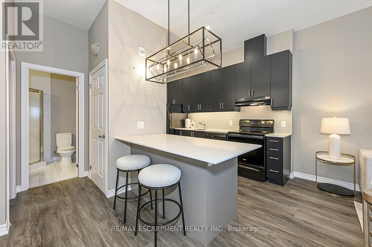 1101 - 716 Main Street E, Milton, Ontario  L9T 3P6 - Photo 10 - W12545172