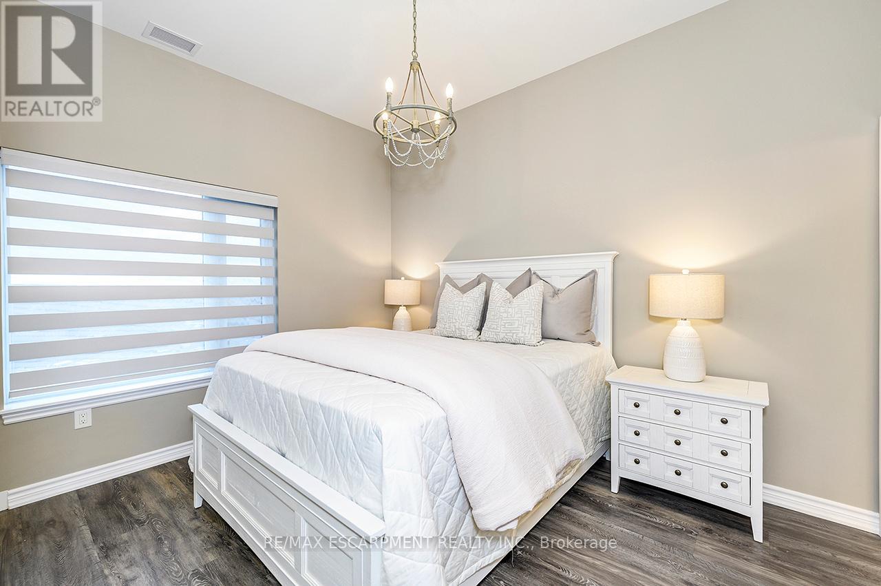 1101 - 716 Main Street E, Milton, Ontario  L9T 3P6 - Photo 15 - W12545172