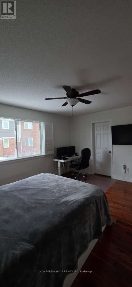 4088 Donnic Drive, Burlington, Ontario  L7M 0A5 - Photo 16 - W12545178