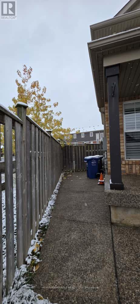 4088 Donnic Drive, Burlington, Ontario  L7M 0A5 - Photo 38 - W12545178