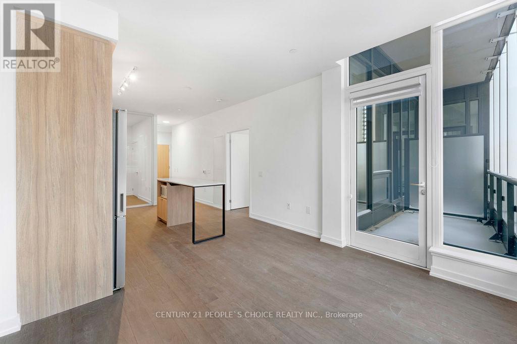 395 Square One Drive, Mississauga, Ontario  L5B 0P6 - Photo 23 - W12545218