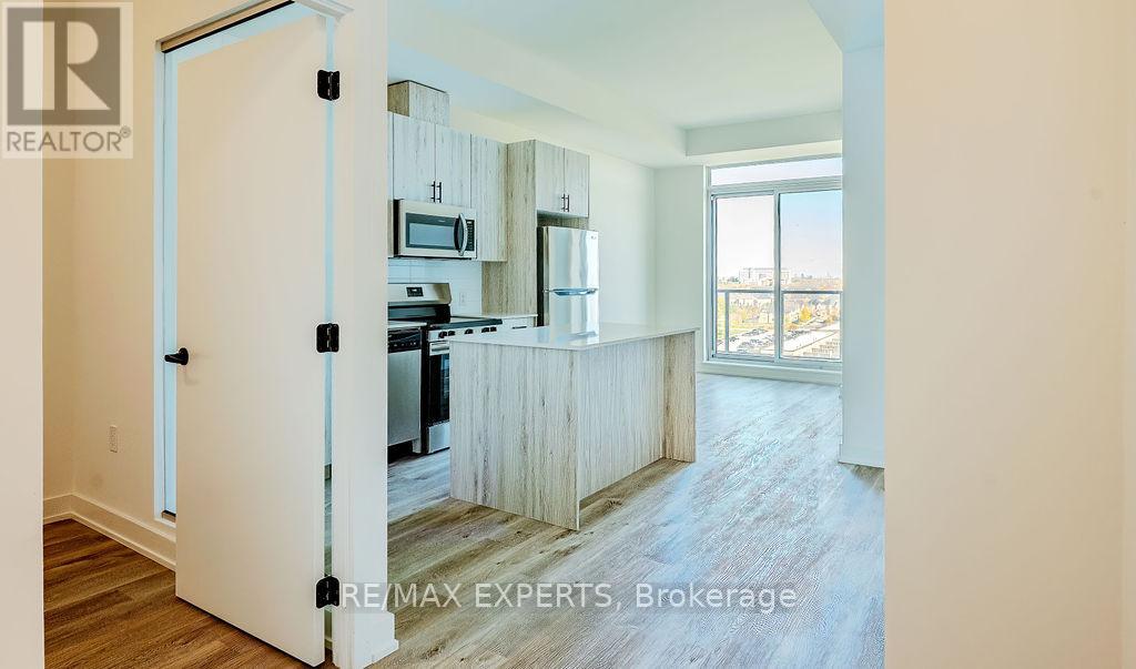 802 - 2475 Old Bronte Rd Road, Oakville, Ontario  L6M 5S7 - Photo 12 - W12545226