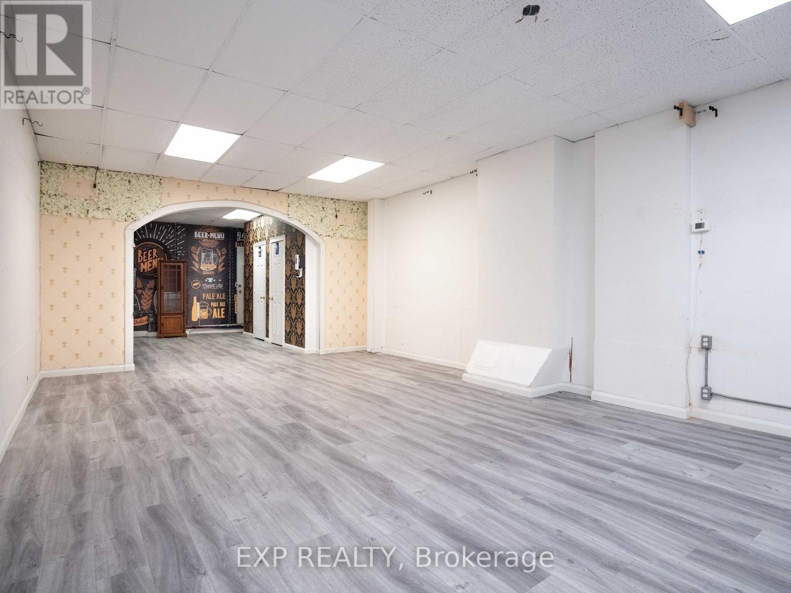 3052 Dundas Street W, Toronto, Ontario  M6P 1Z7 - Photo 13 - W12545242