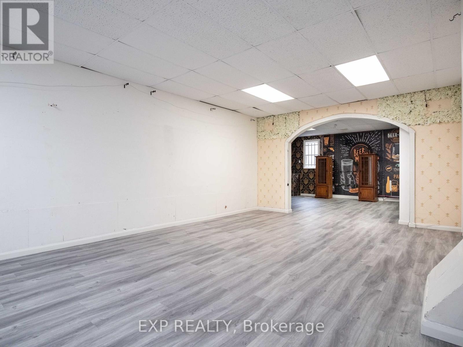 3052 Dundas Street W, Toronto, Ontario  M6P 1Z7 - Photo 14 - W12545242