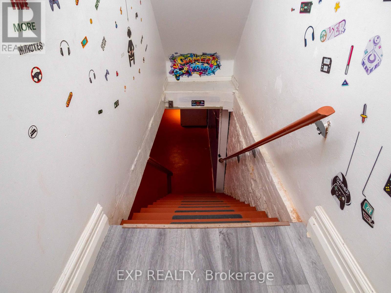 3052 Dundas Street W, Toronto, Ontario  M6P 1Z7 - Photo 21 - W12545242