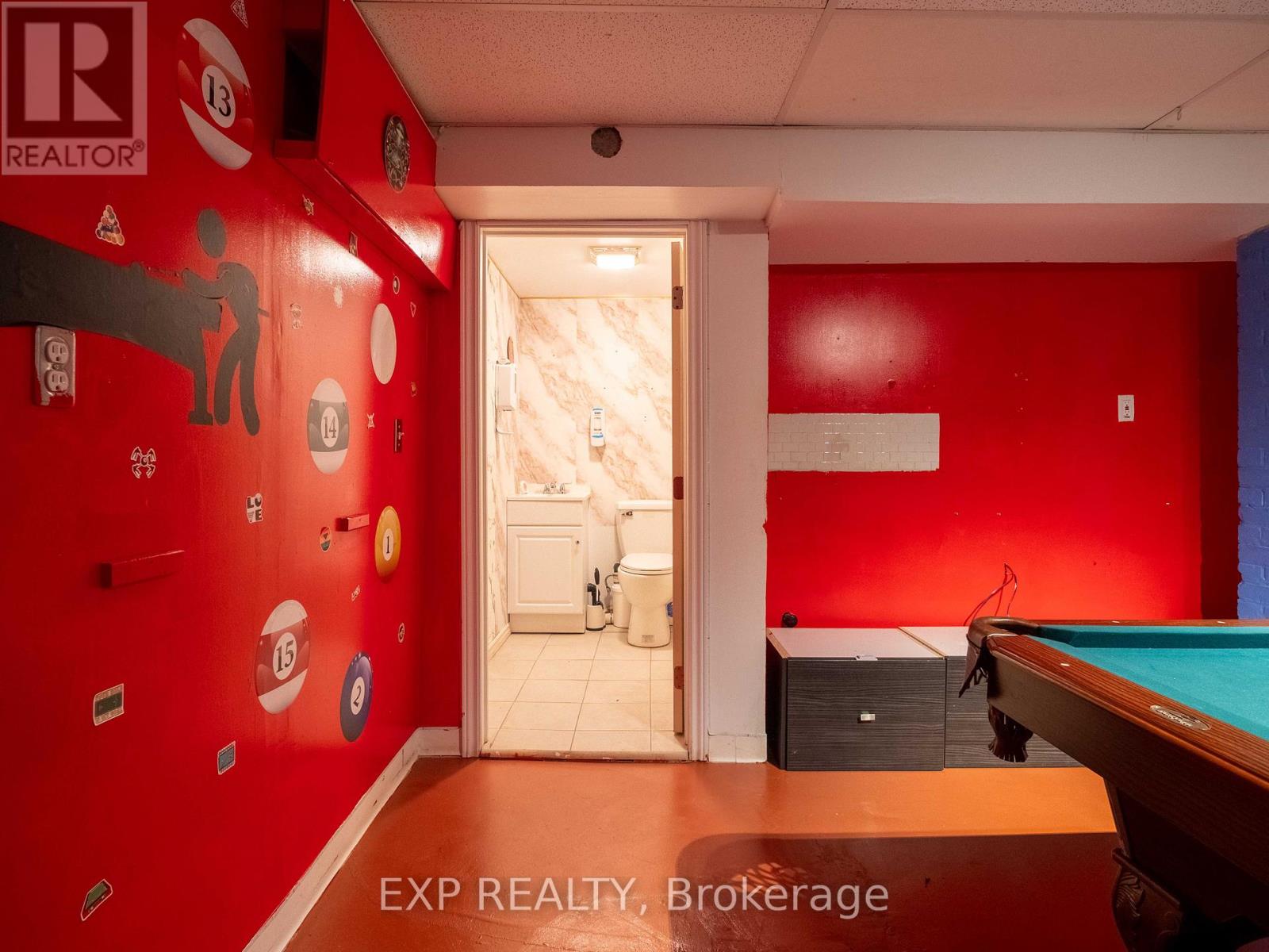 3052 Dundas Street W, Toronto, Ontario  M6P 1Z7 - Photo 26 - W12545242