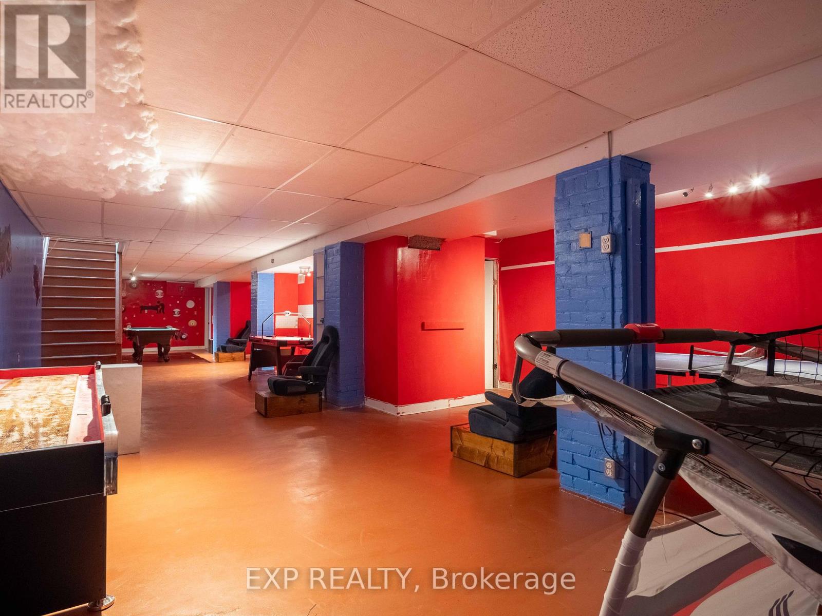 3052 Dundas Street W, Toronto, Ontario  M6P 1Z7 - Photo 33 - W12545242