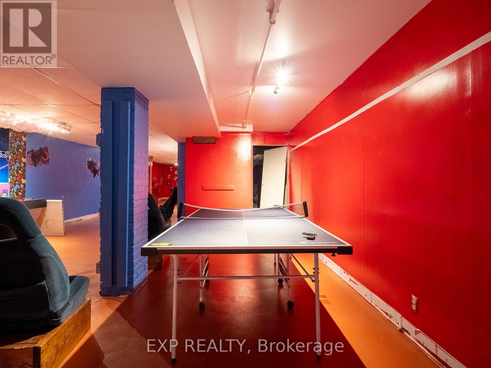 3052 Dundas Street W, Toronto, Ontario  M6P 1Z7 - Photo 35 - W12545242