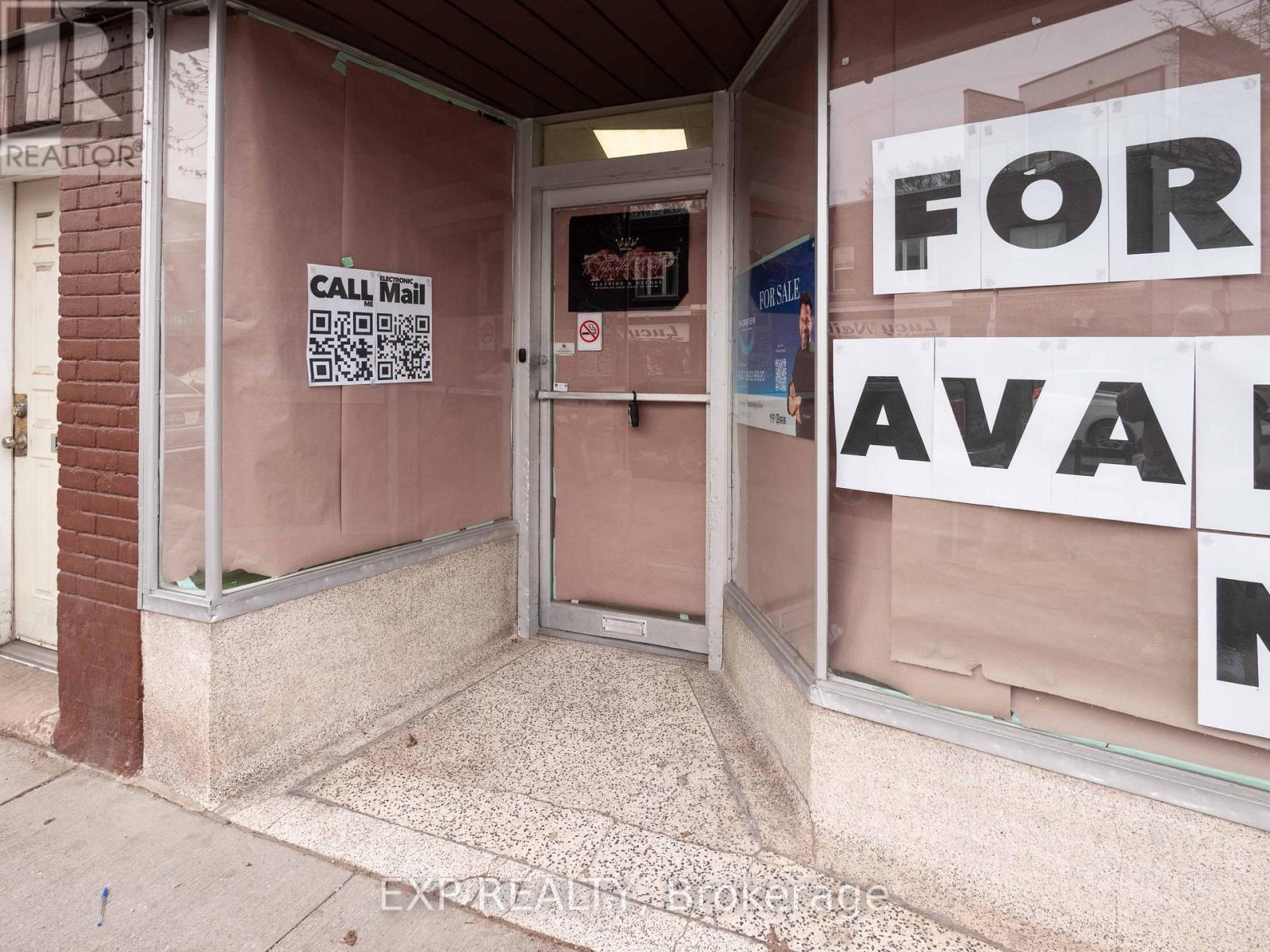 3052 Dundas Street W, Toronto, Ontario  M6P 1Z7 - Photo 7 - W12545242