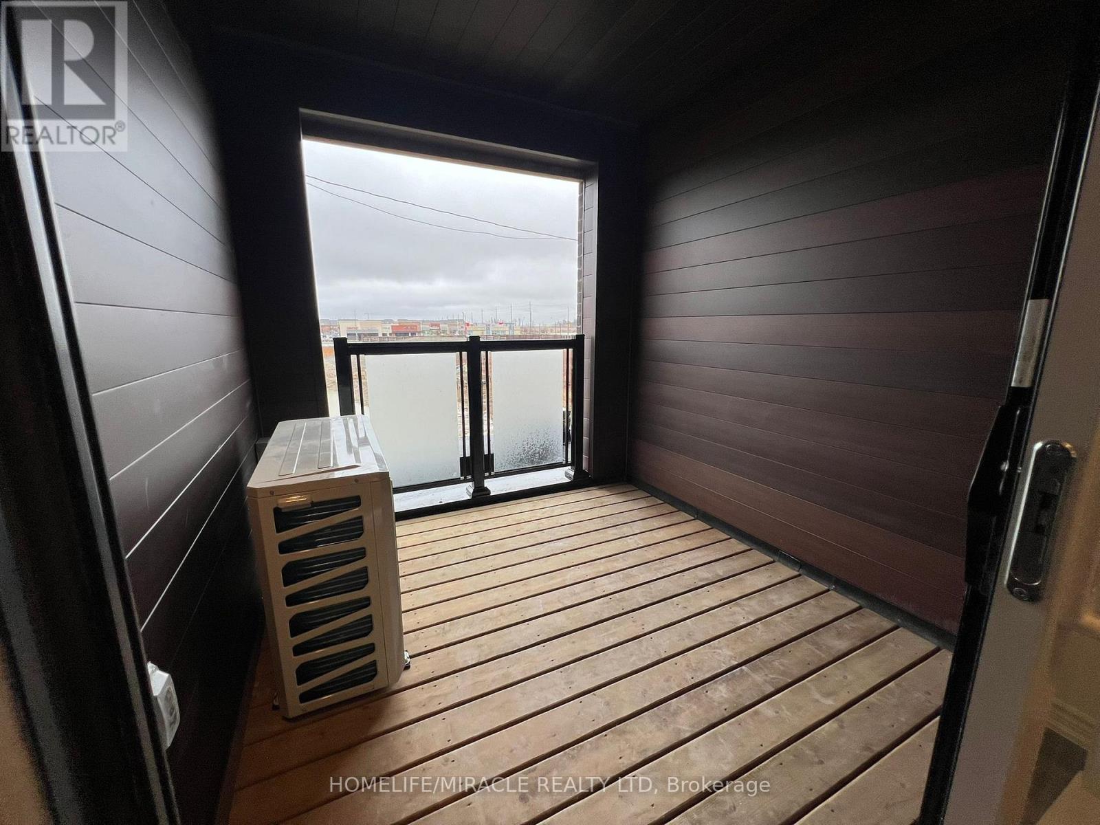 148 Keppel Circle, Brampton, Ontario L7A 5K7 - Photo 11 - W12545244