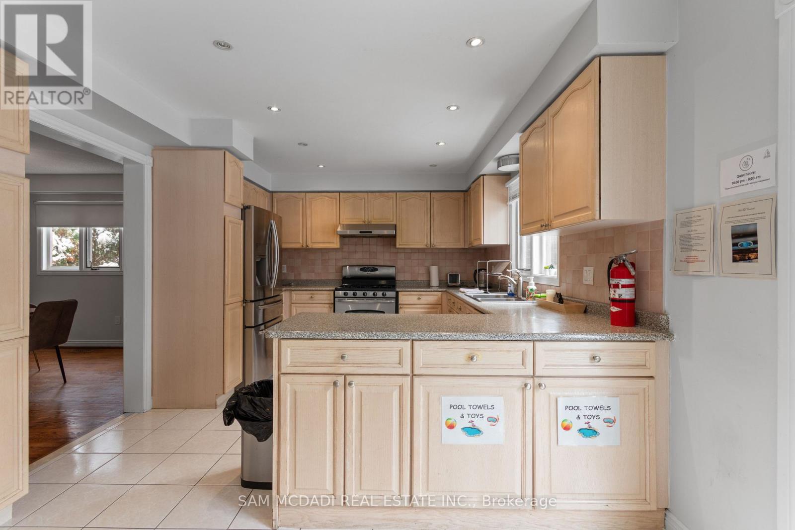 2556 Hammond Road, Mississauga, Ontario  L5K 1T2 - Photo 10 - W12545298