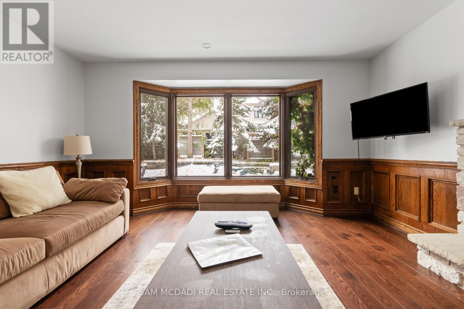 2556 Hammond Road, Mississauga, Ontario  L5K 1T2 - Photo 14 - W12545298