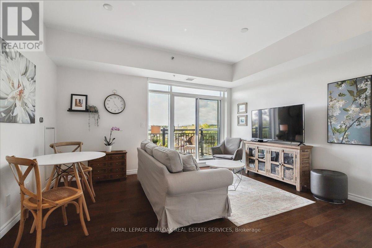 501 - 34 Plains Road E, Burlington, Ontario  L7T 0B9 - Photo 12 - W12545306