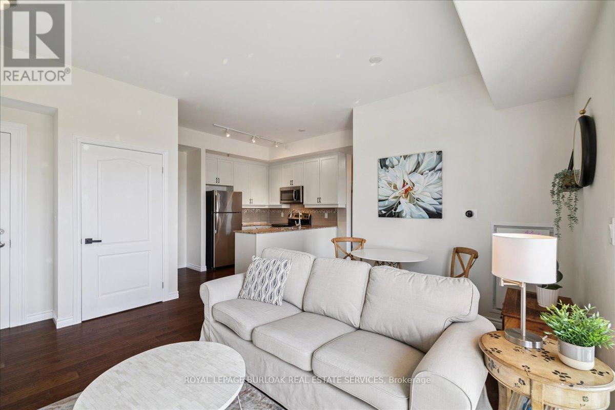 501 - 34 Plains Road E, Burlington, Ontario  L7T 0B9 - Photo 14 - W12545306