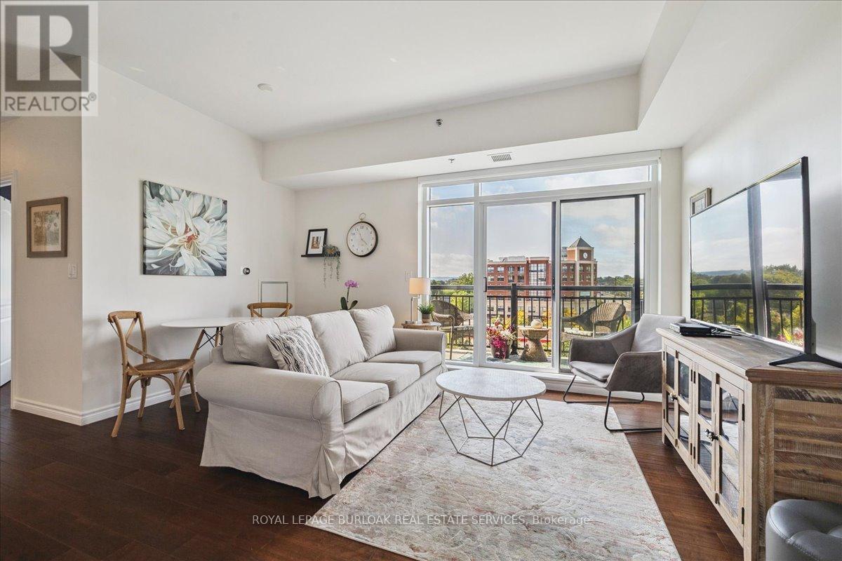 501 - 34 Plains Road E, Burlington, Ontario  L7T 0B9 - Photo 7 - W12545306