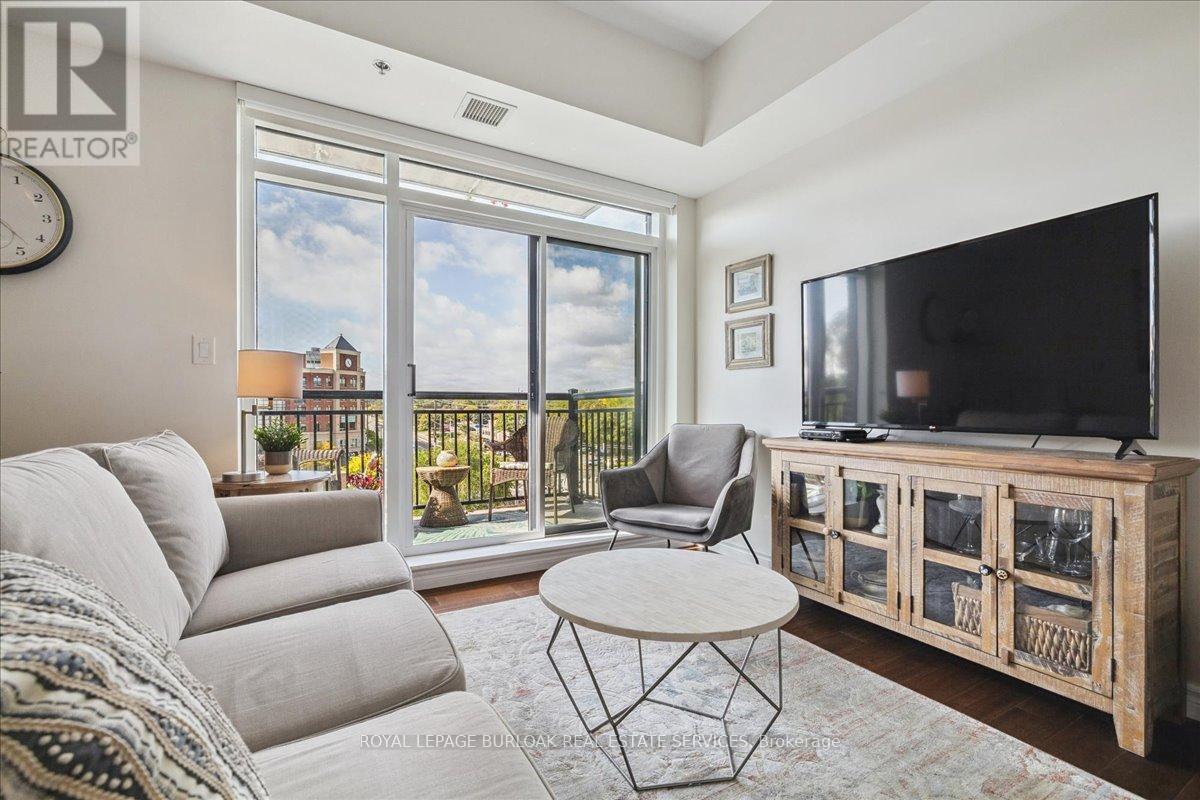 501 - 34 Plains Road E, Burlington, Ontario  L7T 0B9 - Photo 9 - W12545306