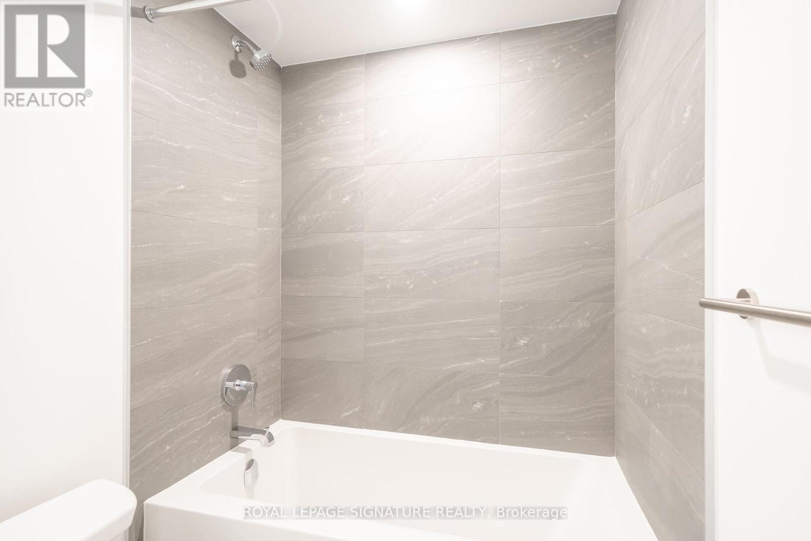 2606 - 4015 The Exchange, Mississauga, Ontario  L5B 1M7 - Photo 3 - W12545320