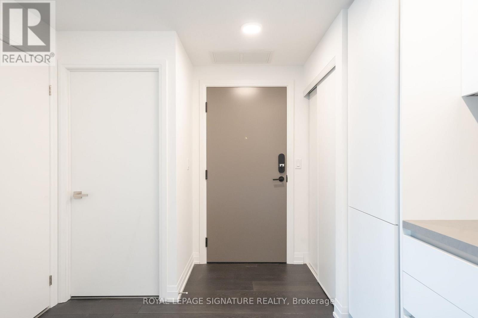 2606 - 4015 The Exchange, Mississauga, Ontario  L5B 1M7 - Photo 5 - W12545320