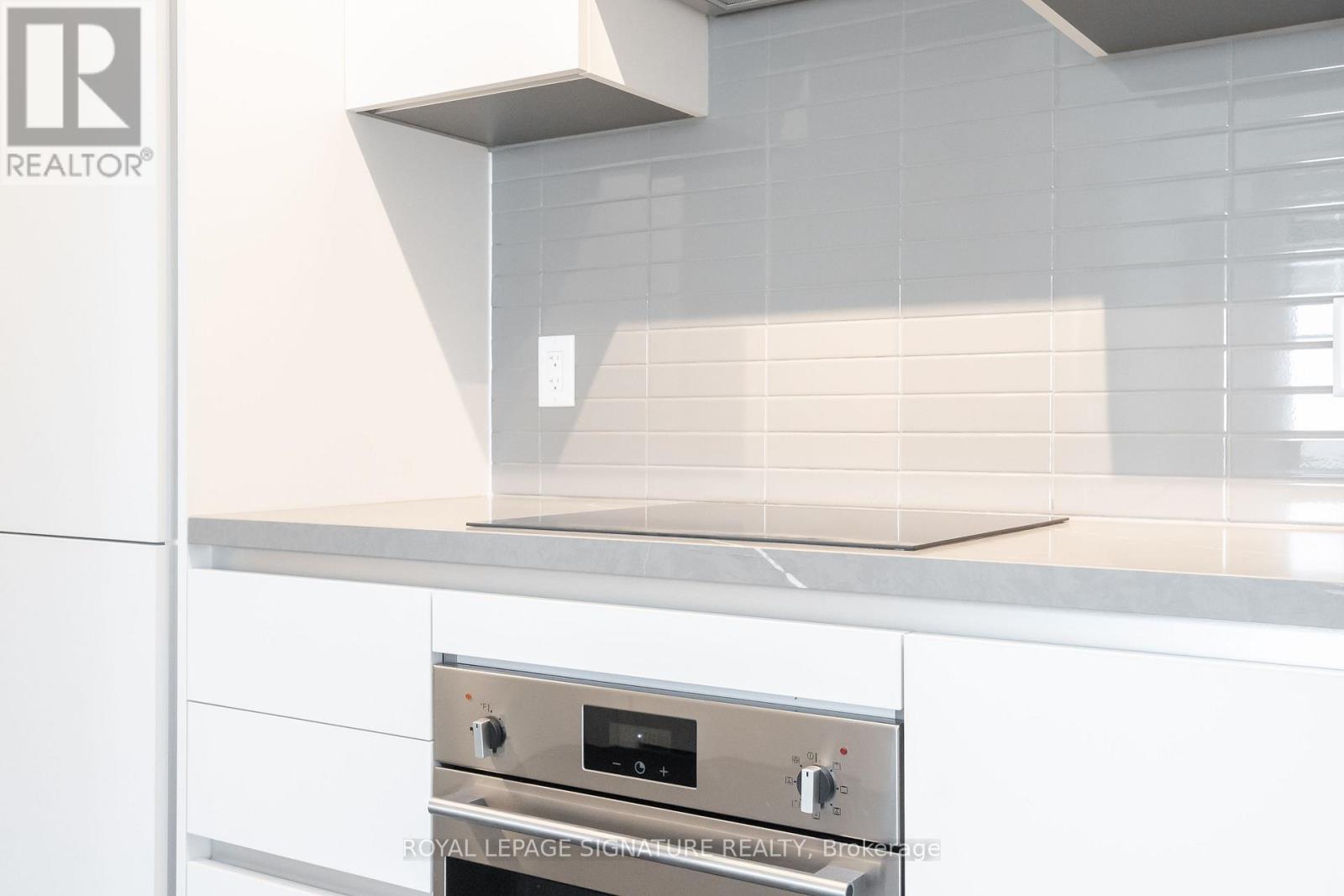 2606 - 4015 The Exchange, Mississauga, Ontario  L5B 1M7 - Photo 6 - W12545320