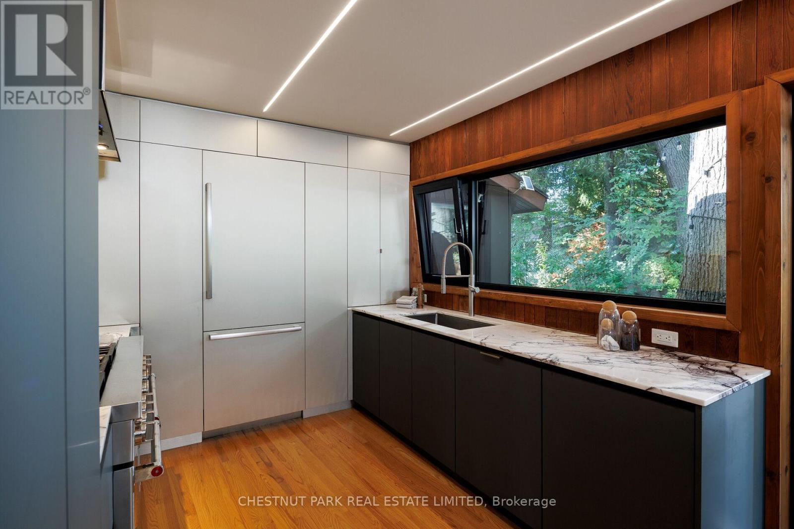 57 Wimbleton Road, Toronto, Ontario  M9A 3S3 - Photo 15 - W12545360