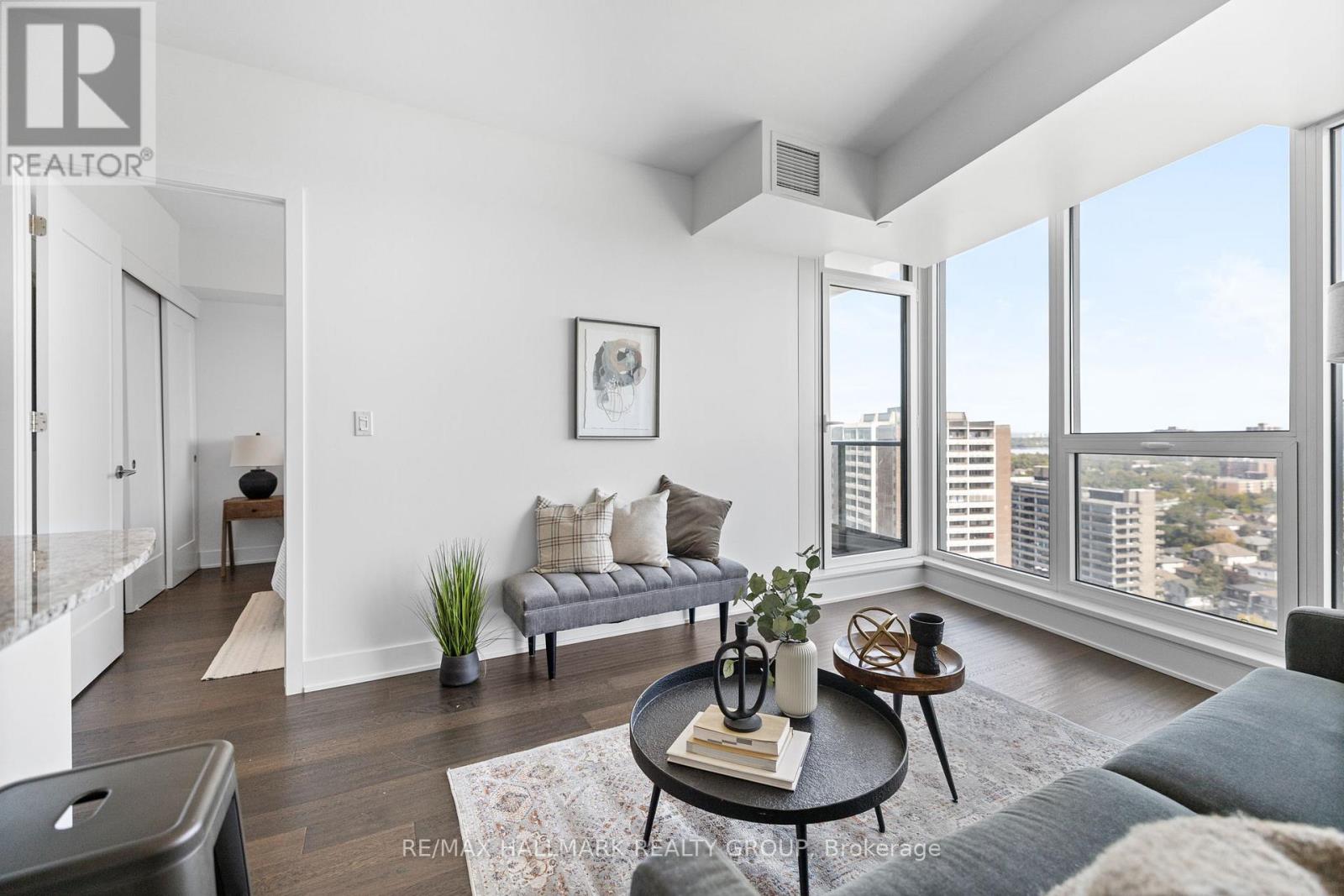 1906 - 485 Richmond Road, Ottawa, Ontario K2A 3W9 - Photo 13 - X12407546