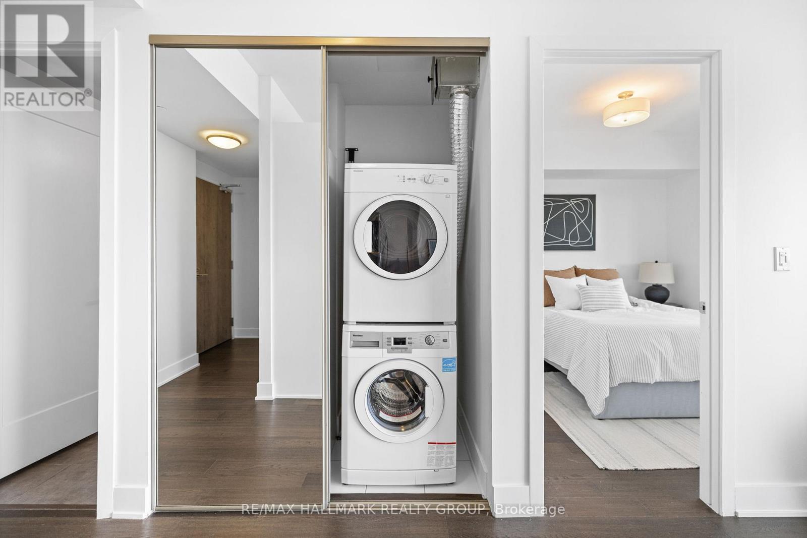 1906 - 485 Richmond Road, Ottawa, Ontario K2A 3W9 - Photo 15 - X12407546