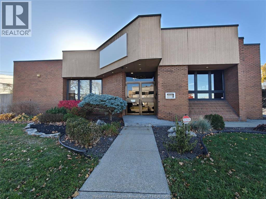 1785 TURNER, Windsor, Ontario