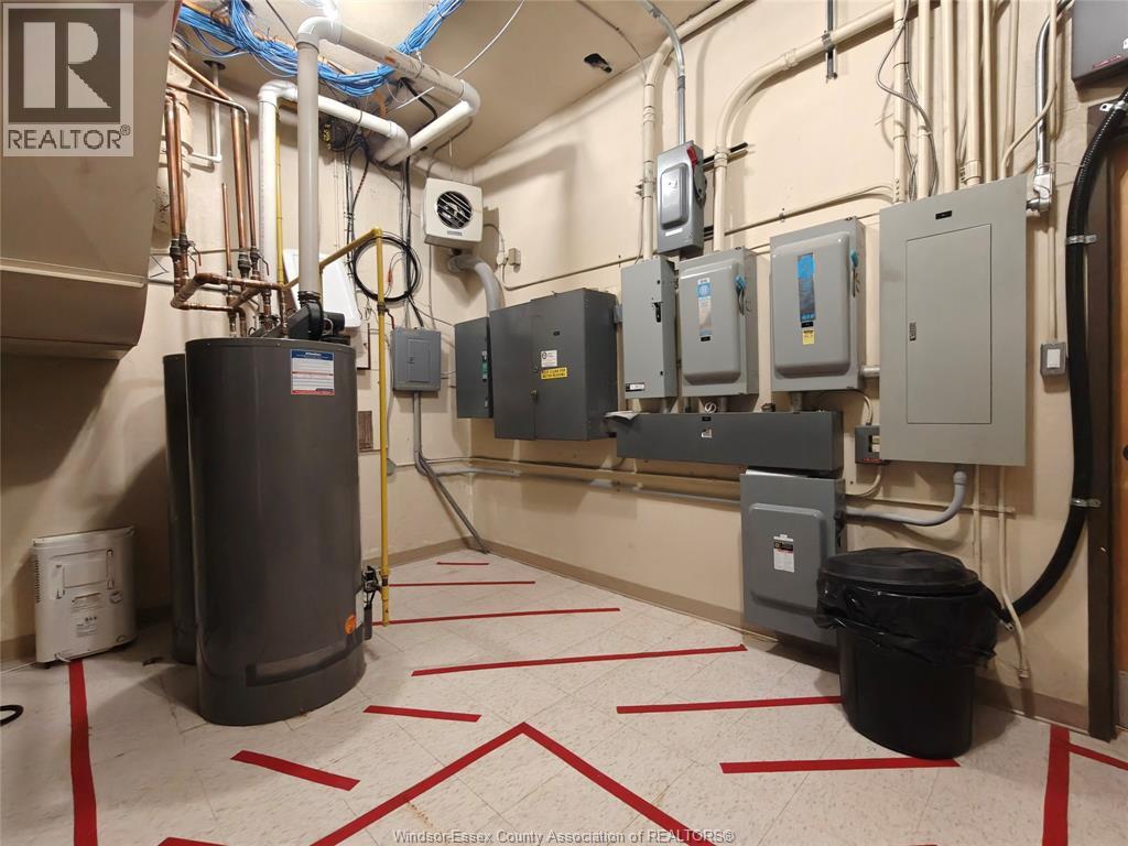 1785 Turner, Windsor, Ontario N8W 3J9 - Photo 21 - 25028841