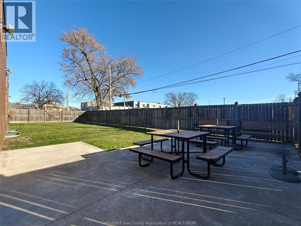1785 Turner, Windsor, Ontario N8W 3J9 - Photo 5 - 25028841