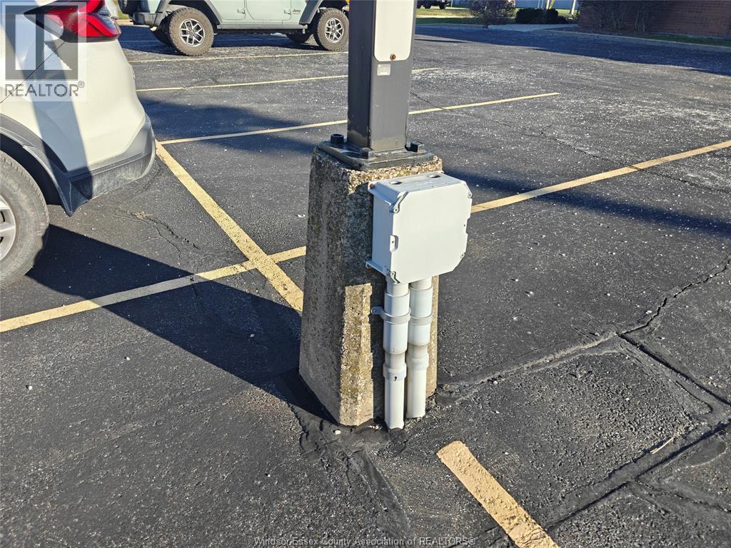 1785 Turner, Windsor, Ontario N8W 3J9 - Photo 6 - 25028841