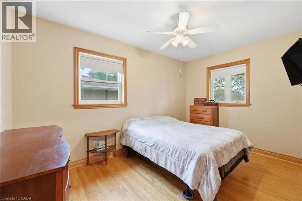 237 Mohawk Road, Oakville, Ontario L6L 2Z1 - Photo 17 - 40788346