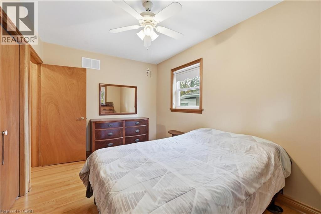 237 Mohawk Road, Oakville, Ontario L6L 2Z1 - Photo 19 - 40788346