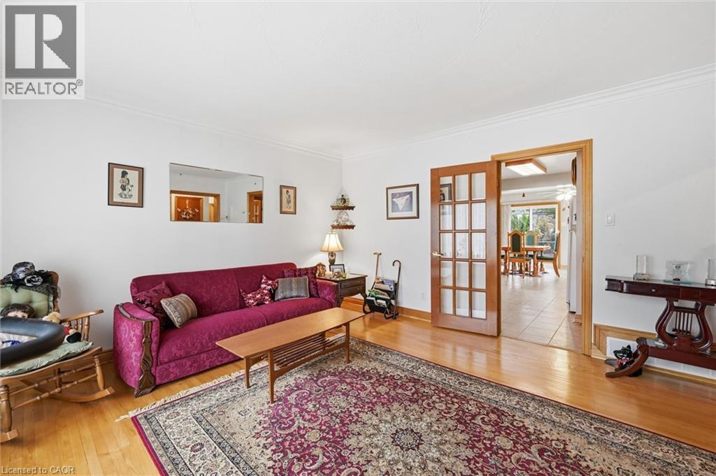 237 Mohawk Road, Oakville, Ontario L6L 2Z1 - Photo 7 - 40788346