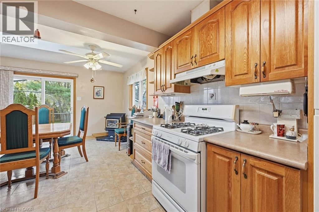 237 Mohawk Road, Oakville, Ontario L6L 2Z1 - Photo 9 - 40788346