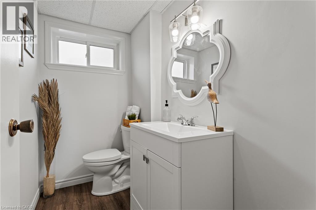 50 Graystone Drive, Hamilton, Ontario L9C 4R8 - Photo 18 - 40788336