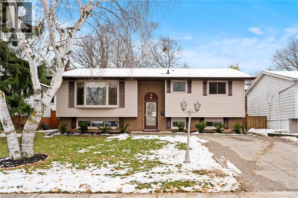 50 Graystone Drive, Hamilton, Ontario L9C 4R8 - Photo 2 - 40788336