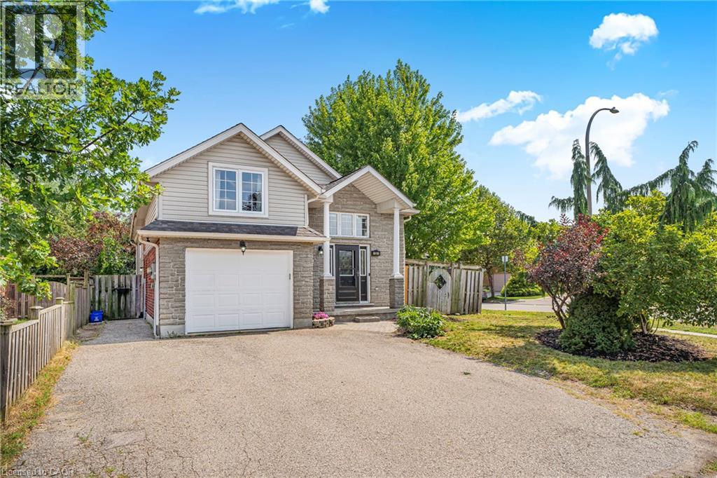 3 Wisteria Court Unit# Upper, Kitchener, Ontario  N2E 3T4 - Photo 2 - 40788124