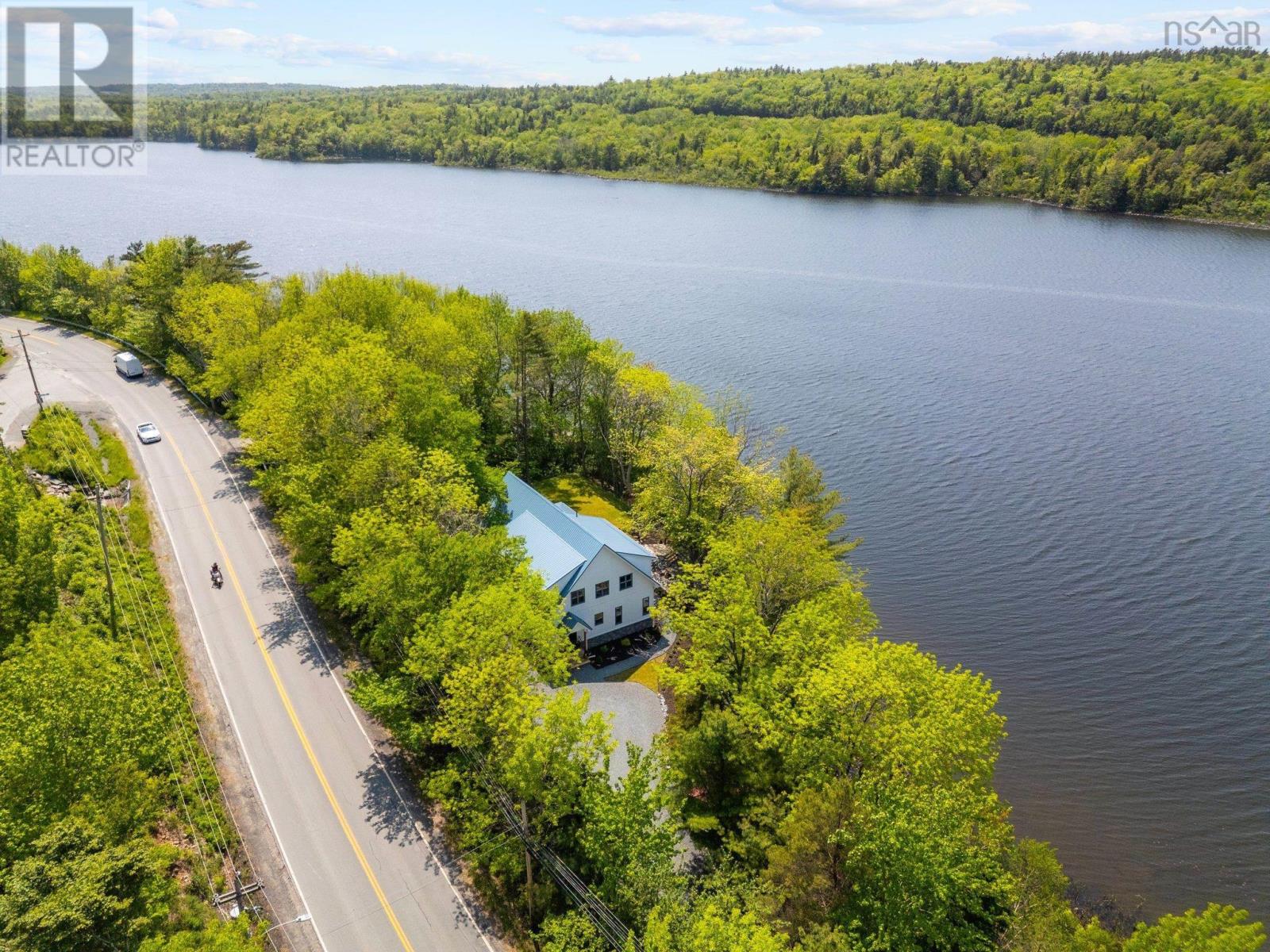 2881 Highway 2, Fall River, Nova Scotia  B2T 1W3 - Photo 41 - 202514481