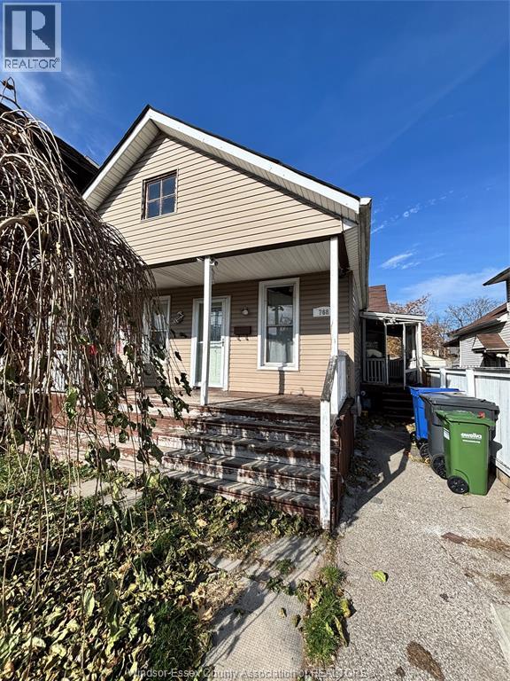 768 Brant, Windsor, Ontario  N9A 3E8 - Photo 4 - 25028797