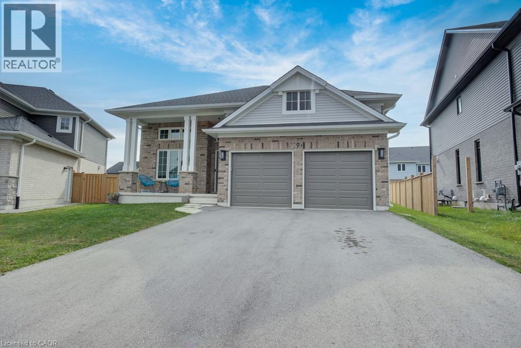 9 CLOVER CIR Circle, St. Thomas, Ontario