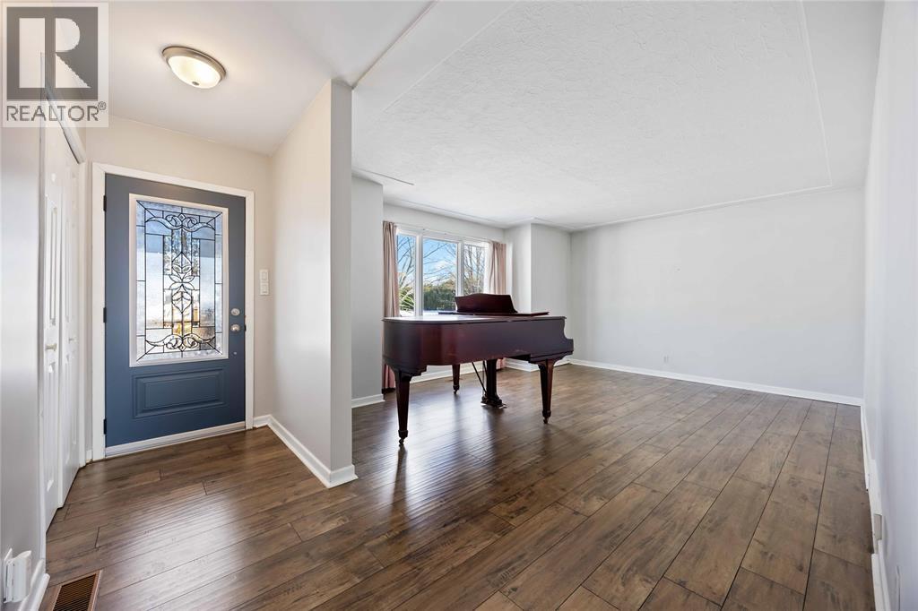 4767 St. Clair Parkway, St Clair, Ontario  N0P 2B0 - Photo 9 - 25028455