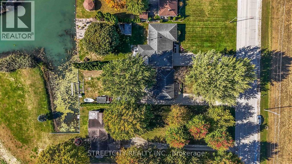 4767 St. Clair Parkway, St Clair, Ontario  N0P 2B0 - Photo 8 - 25028455