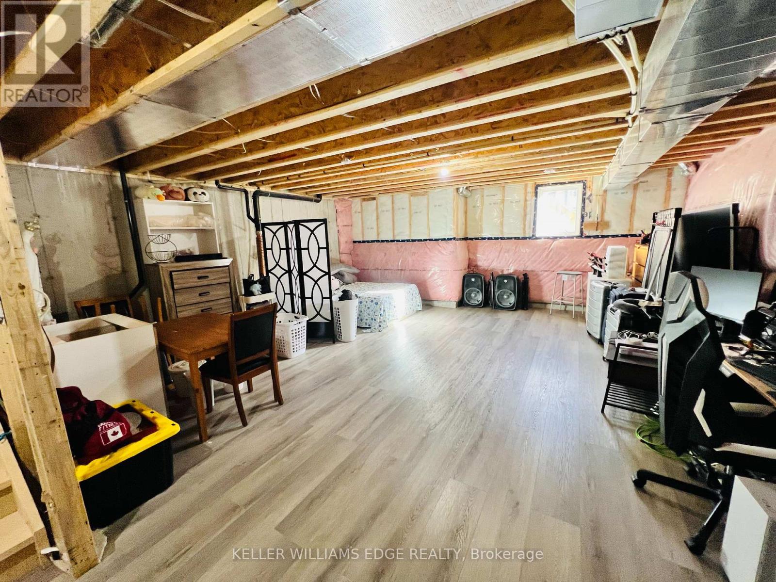 11 Cherry Blossom Heights, Hamilton, Ontario  L9B 0E9 - Photo 37 - X12545176