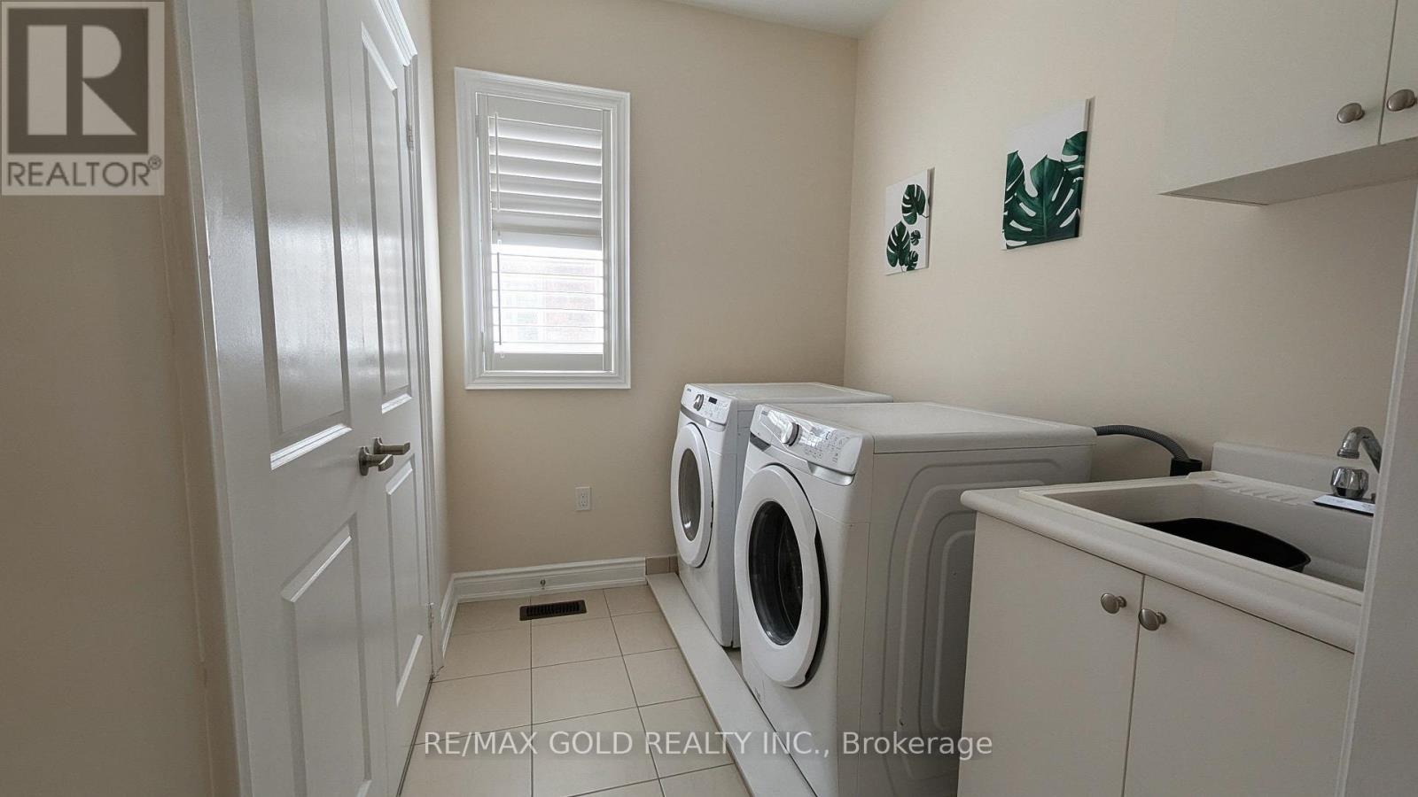 66 Granite Ridge Trail, Hamilton, Ontario  L8B 1Y5 - Photo 36 - X12545220