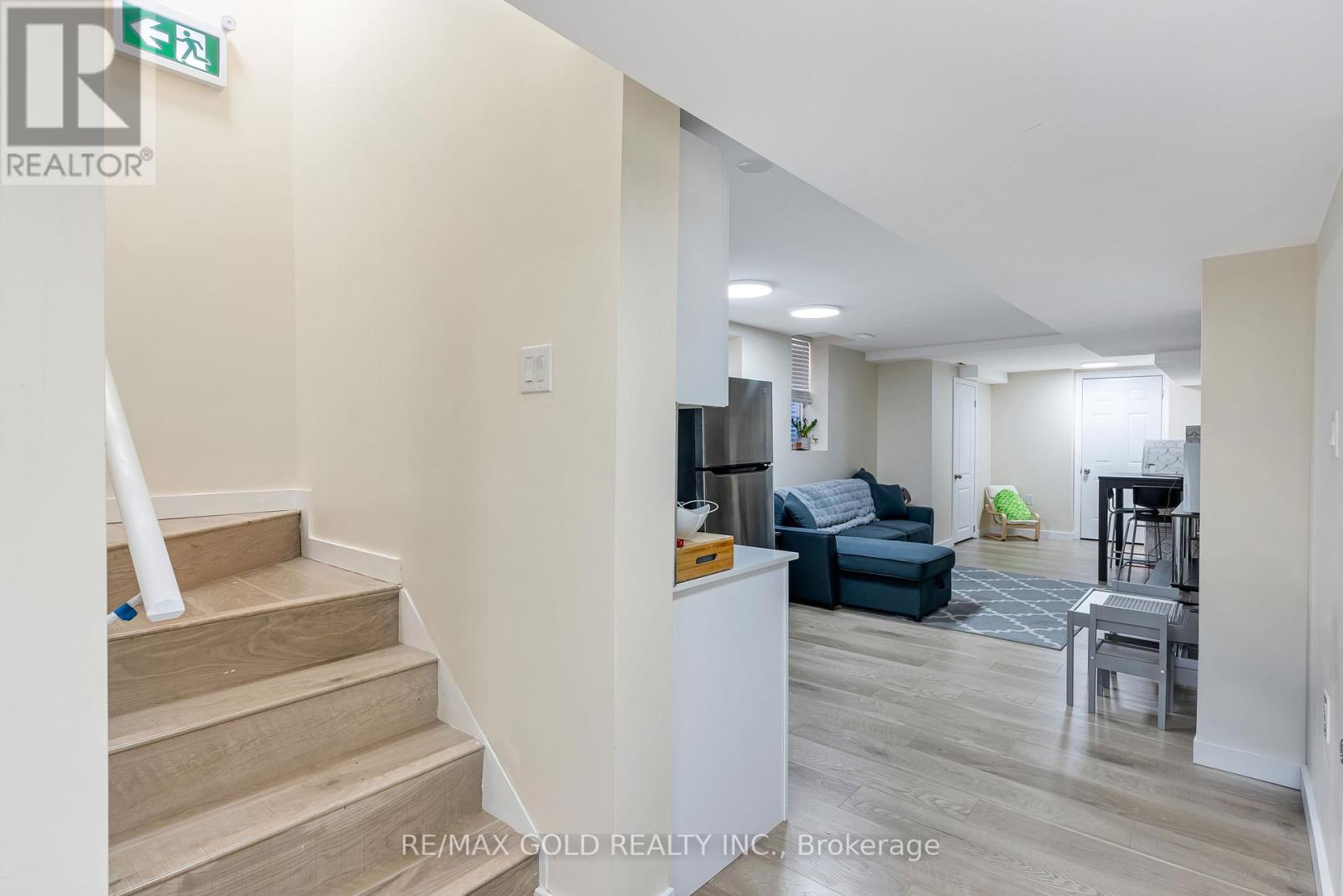 66 Granite Ridge Trail, Hamilton, Ontario  L8B 1Y5 - Photo 38 - X12545220