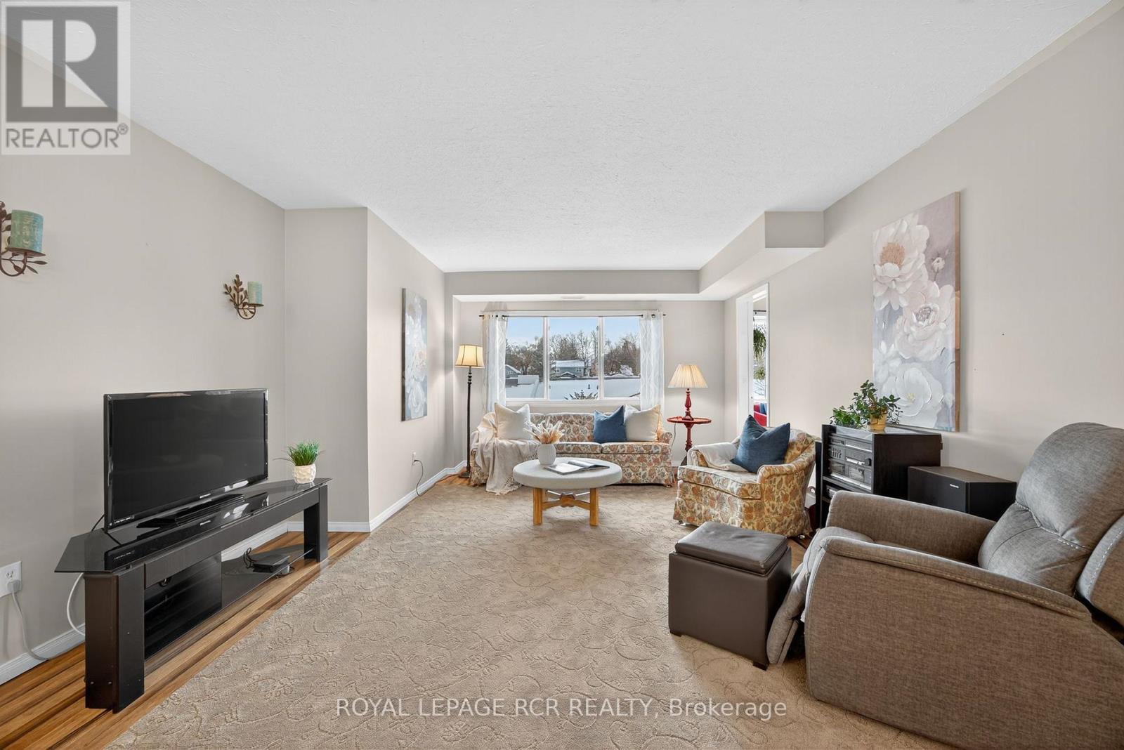 310 - 250 Robert Street, Shelburne, Ontario  L9V 3P9 - Photo 4 - X12545224