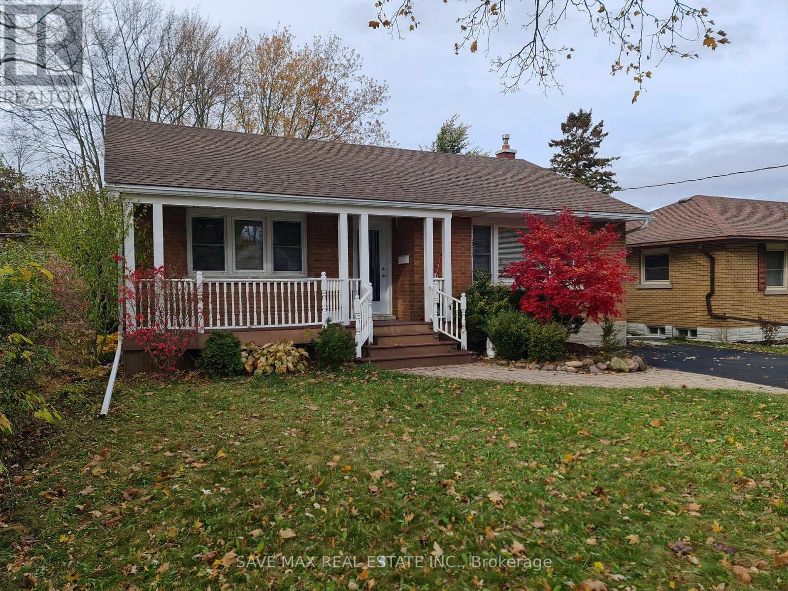 214 Cornwall Street, Waterloo, Ontario  N2J 1H8 - Photo 3 - X12545262